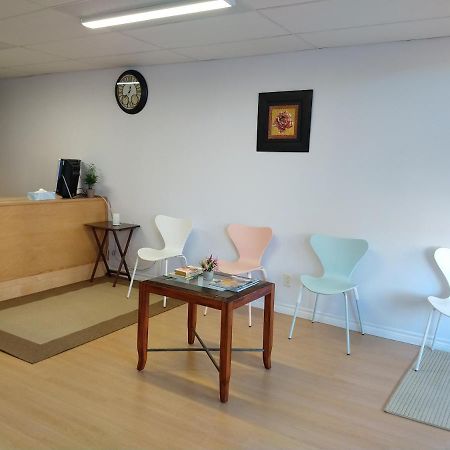Healing Touch Holistic Living Space Amherst Eksteriør bilde